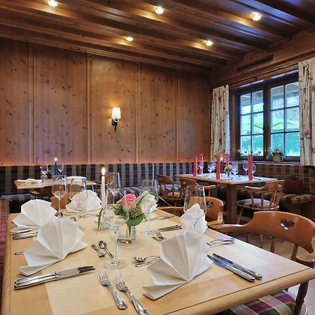 Hotel Zur Post 애쉬하임 외부 사진