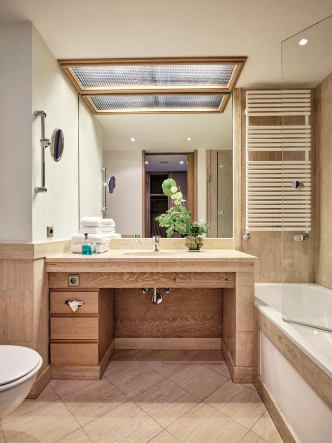 Hotel Zur Post 애쉬하임 외부 사진