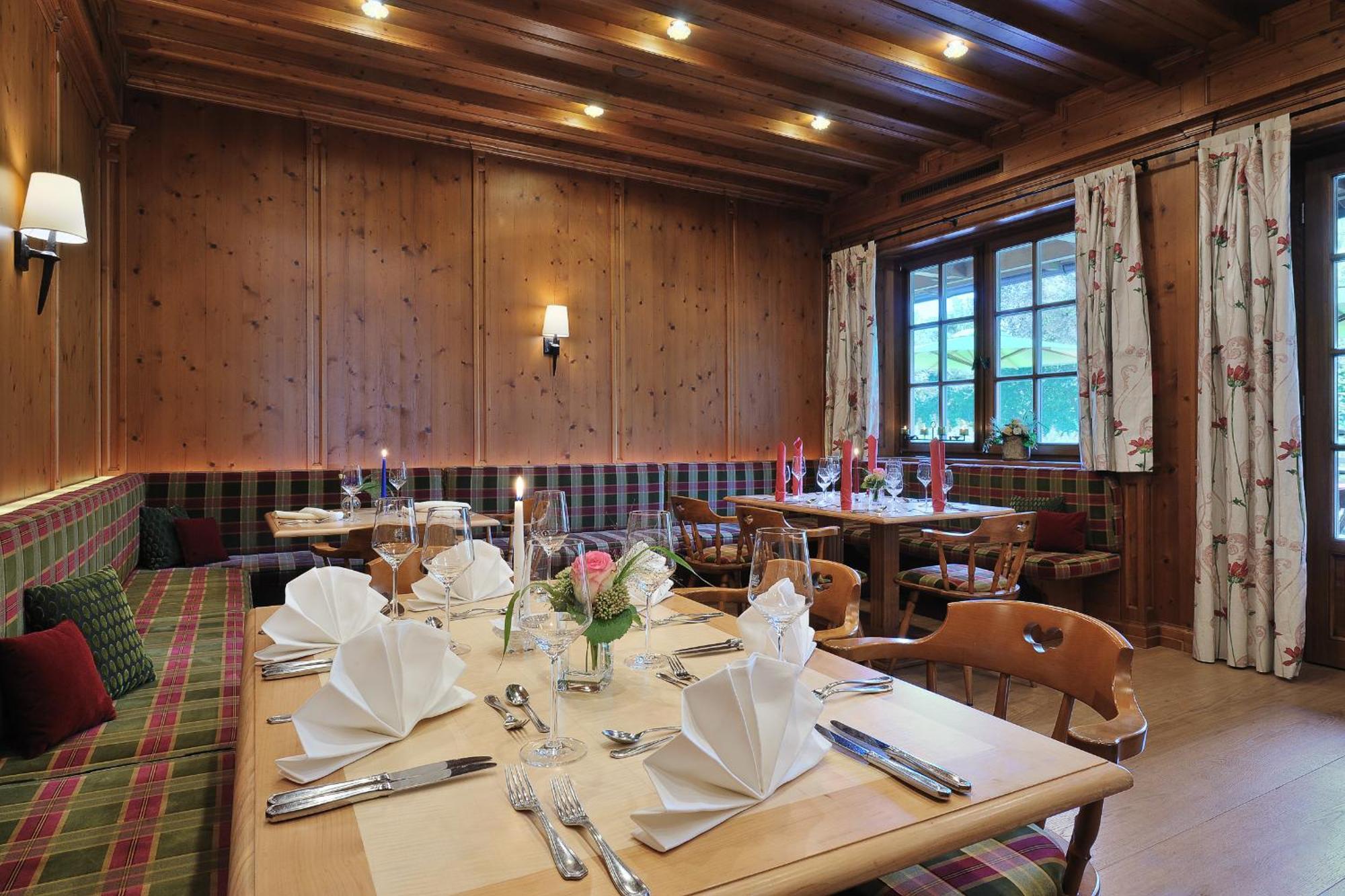 Hotel Zur Post 애쉬하임 외부 사진