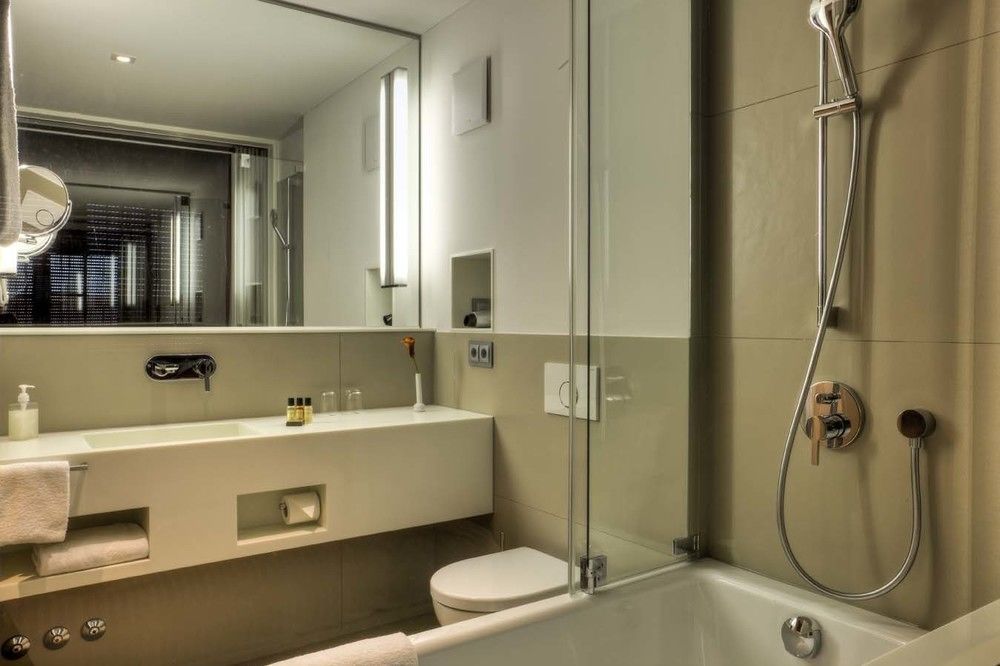 Hotel Zur Post 애쉬하임 외부 사진